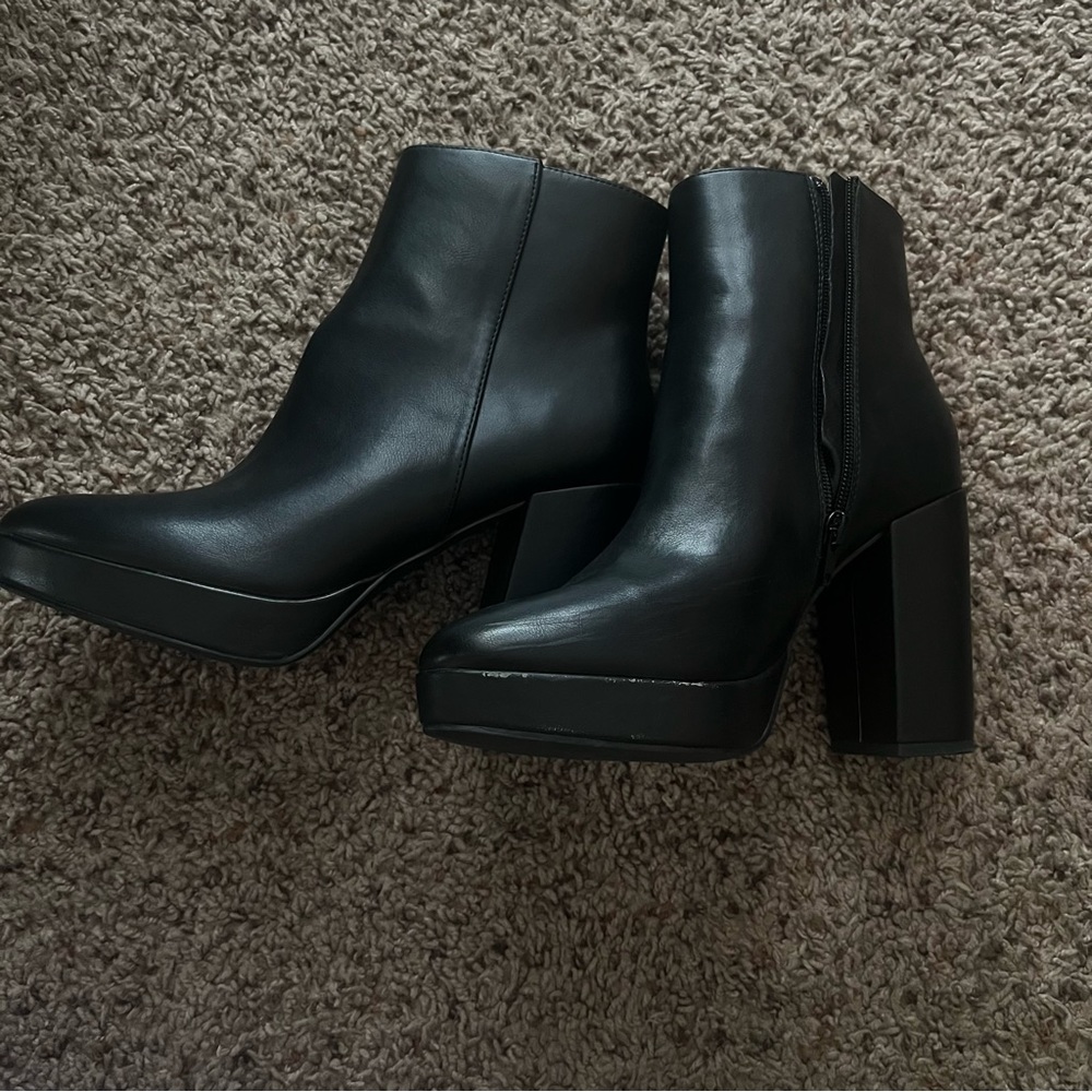 Black Leather Boots